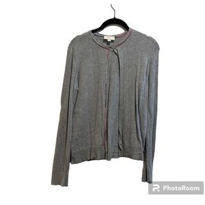 Loft long sleeve cardigan has buttons